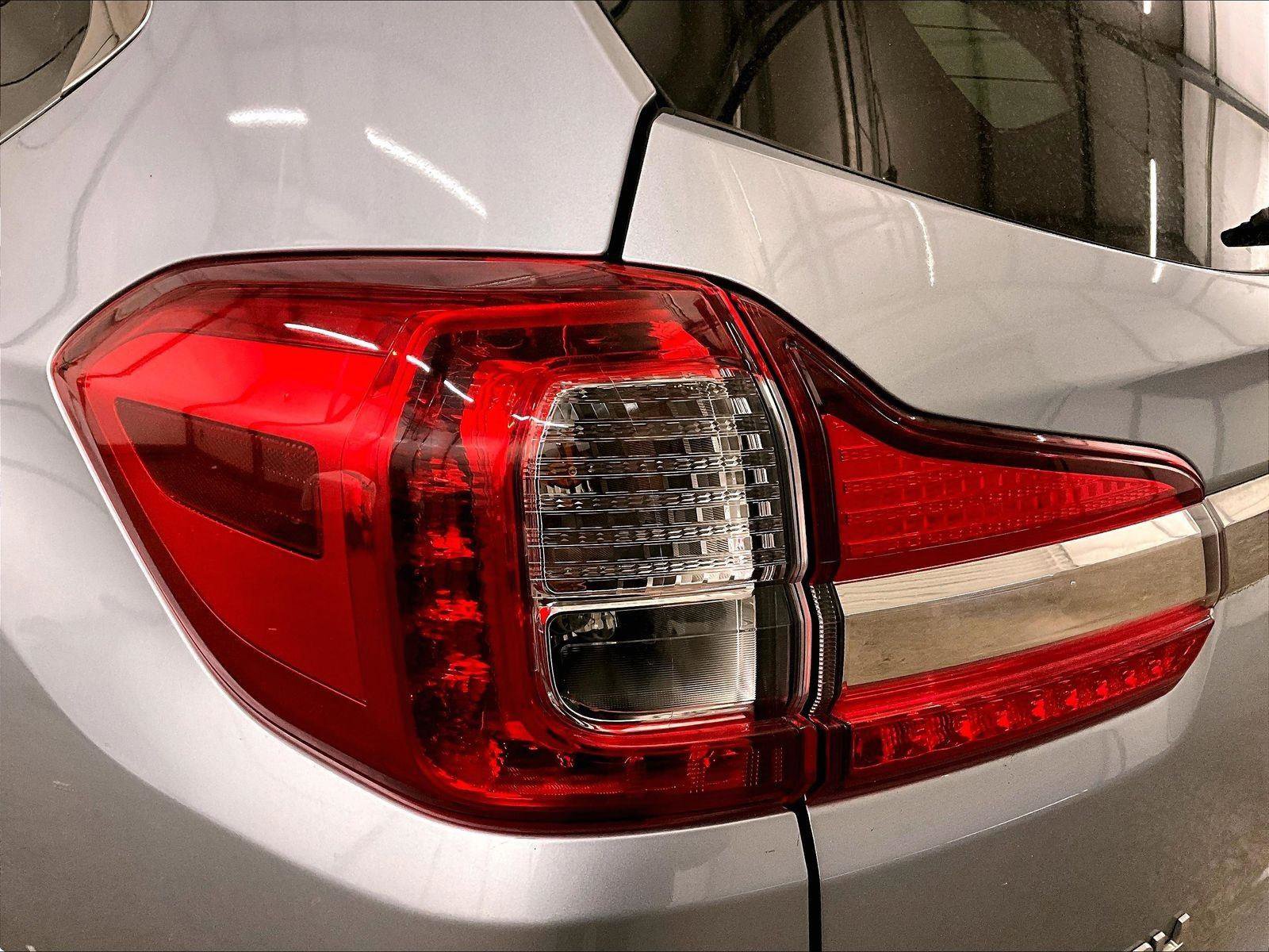 Used 2020 Subaru Ascent Limited w/ Popular Package #2 AWD/4WD image 29