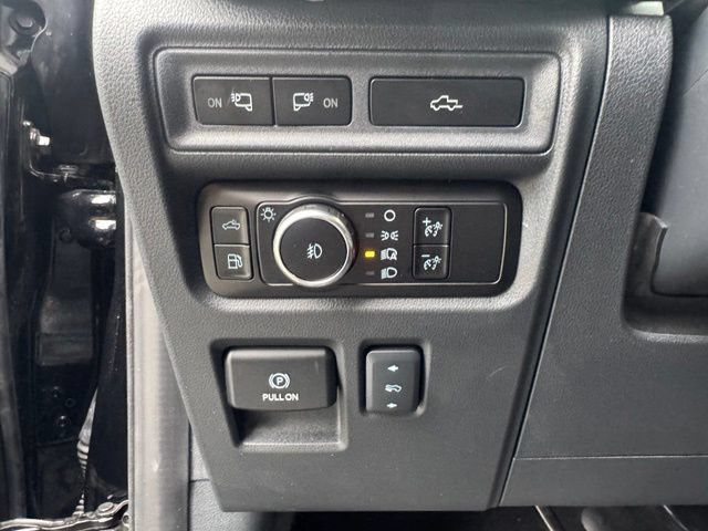 Certified 2023 Ford F150 Platinum w/ Equipment Group 701A High AWD/4WD image 25