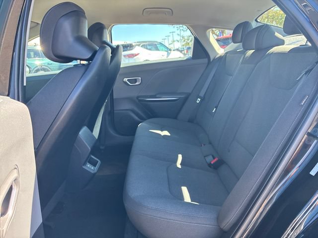 Used 2025 Kia K4 FWD image 23