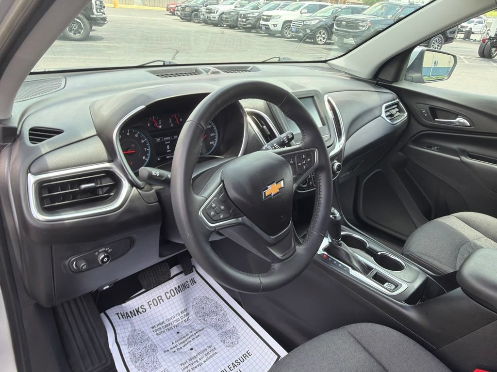 Used 2018 Chevrolet Equinox LT AWD/4WD image 10