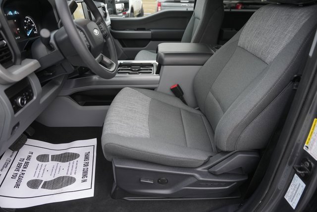 Certified 2025 Ford F350 XLT w/ 360-Degree Camera Package image 9