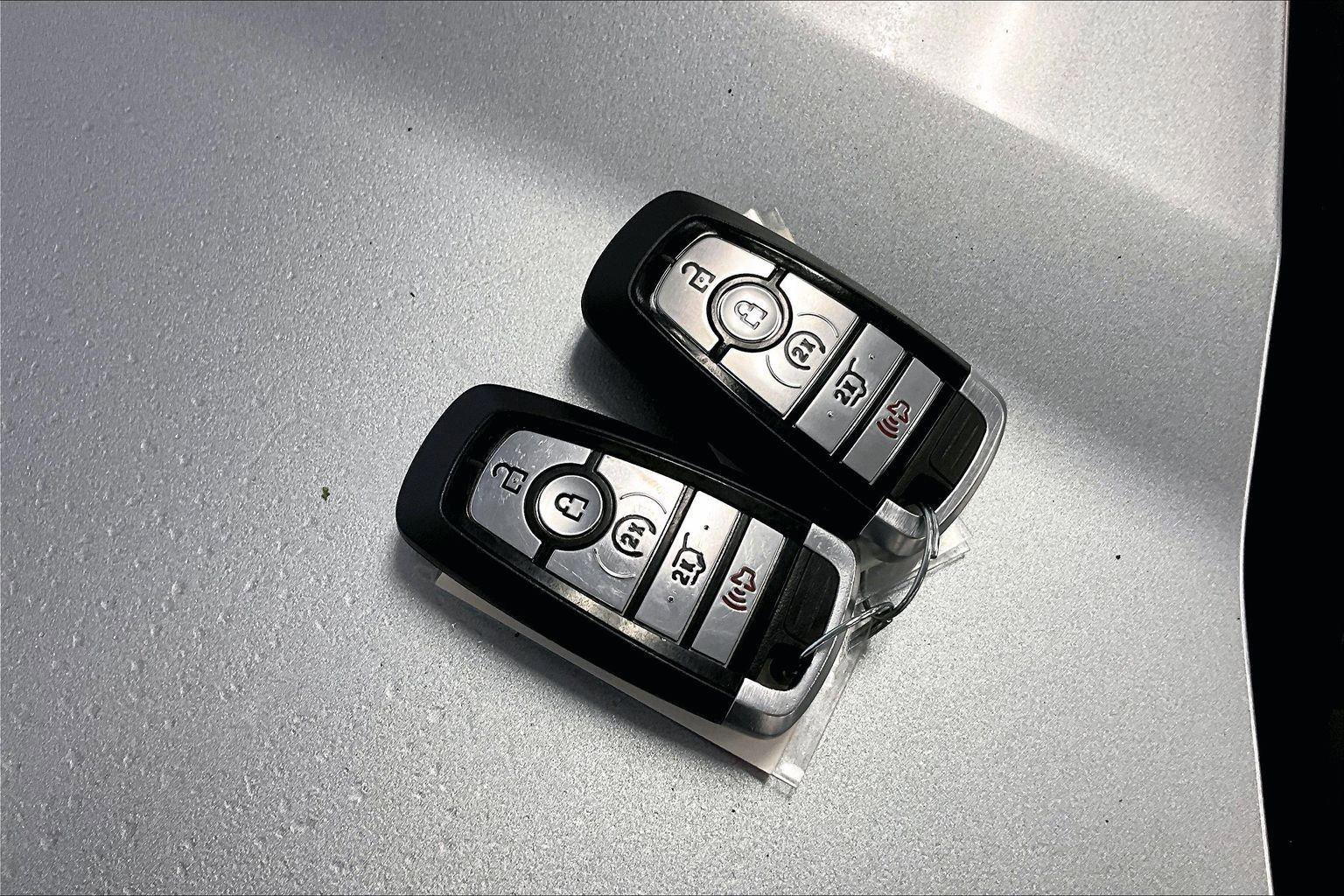 Certified 2022 Ford Escape SEL image 9