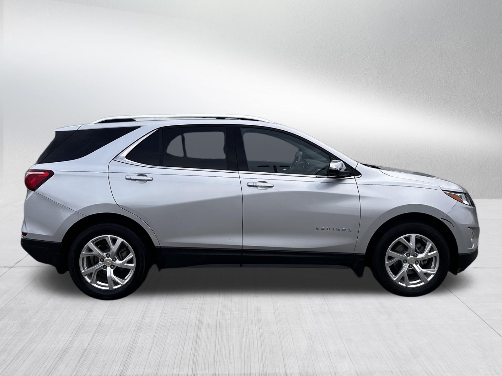 Used 2021 Chevrolet Equinox Premier AWD/4WD image 8
