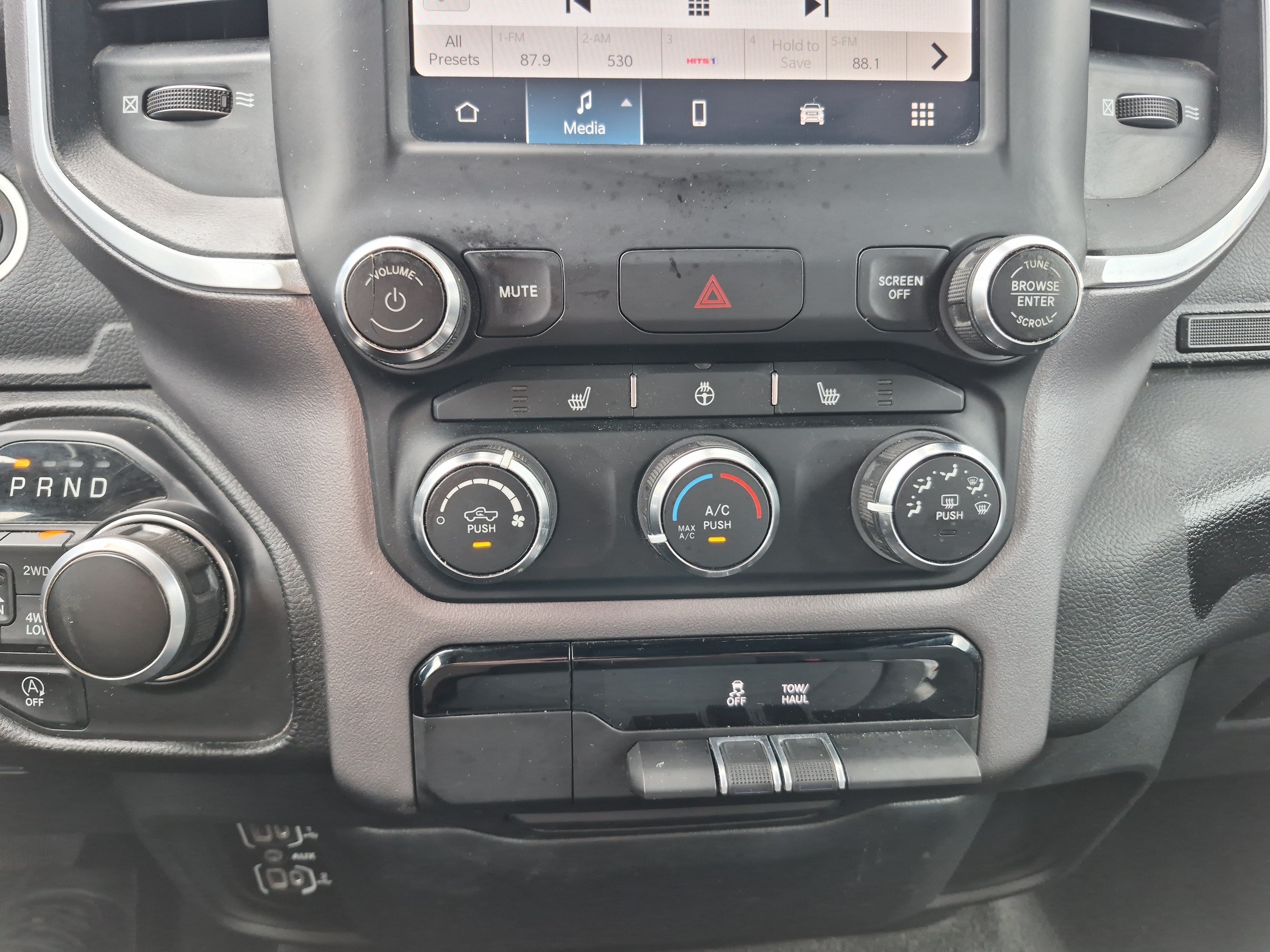 Used 2023 RAM 1500 Big Horn AWD/4WD image 31