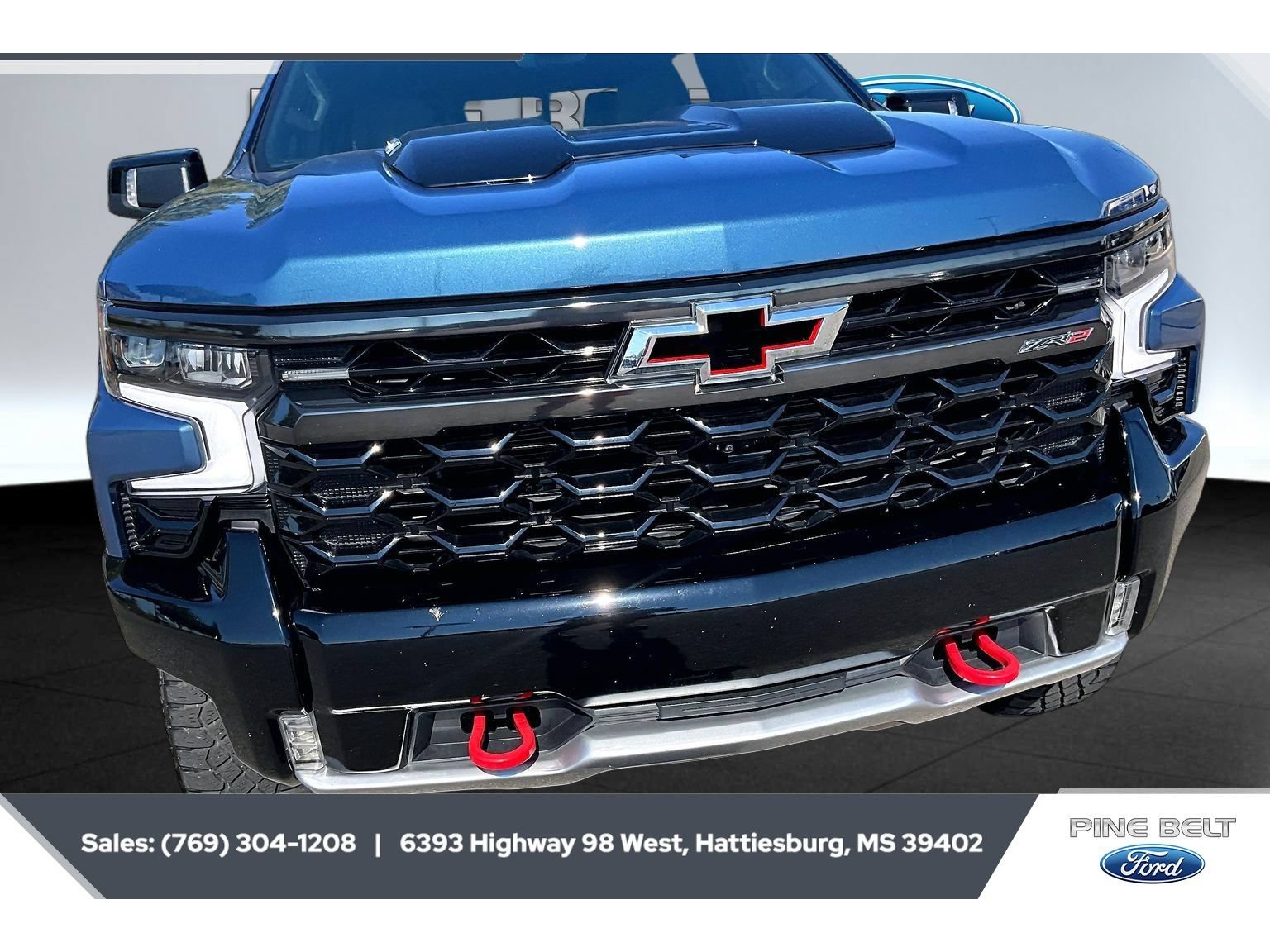 Used 2024 Chevrolet Silverado 1500 ZR2 w/ Technology Package AWD/4WD image 22