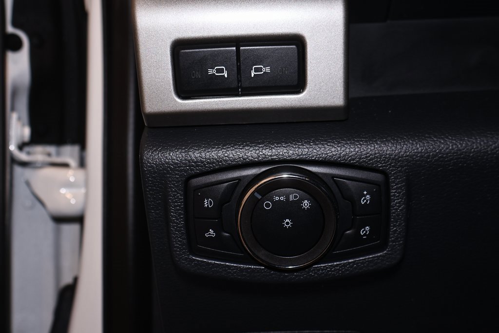 Certified 2022 Ford F450 Lariat w/ Lariat Ultimate Package image 26