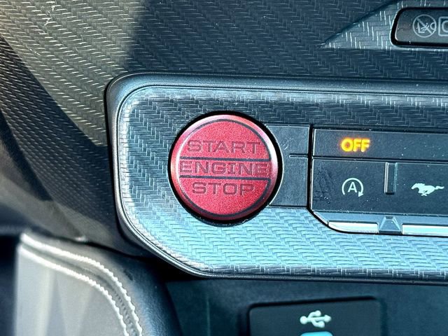 Certified 2025 Ford Mustang GT Premium image 18