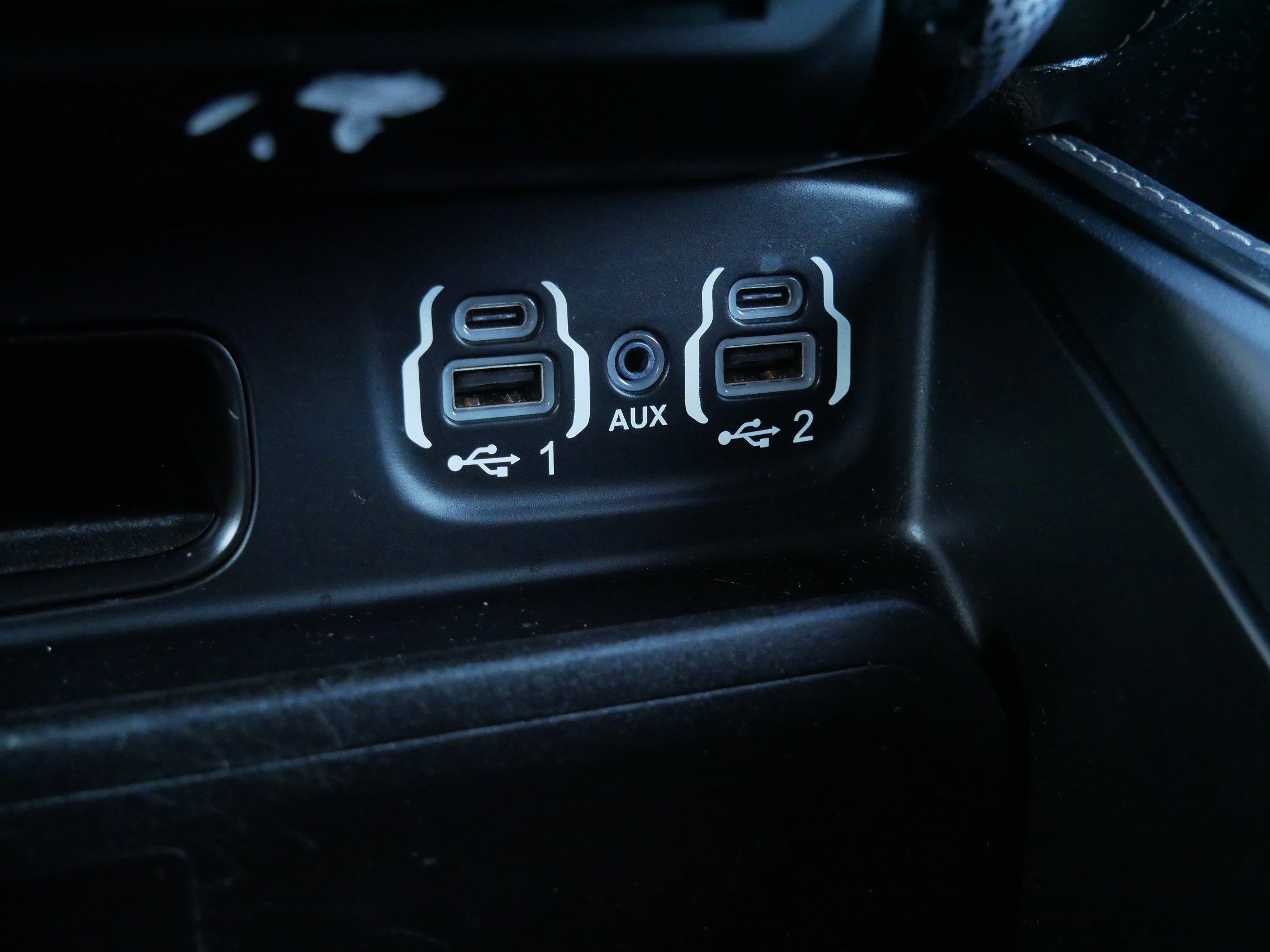 Used 2020 RAM 1500 Limited image 30