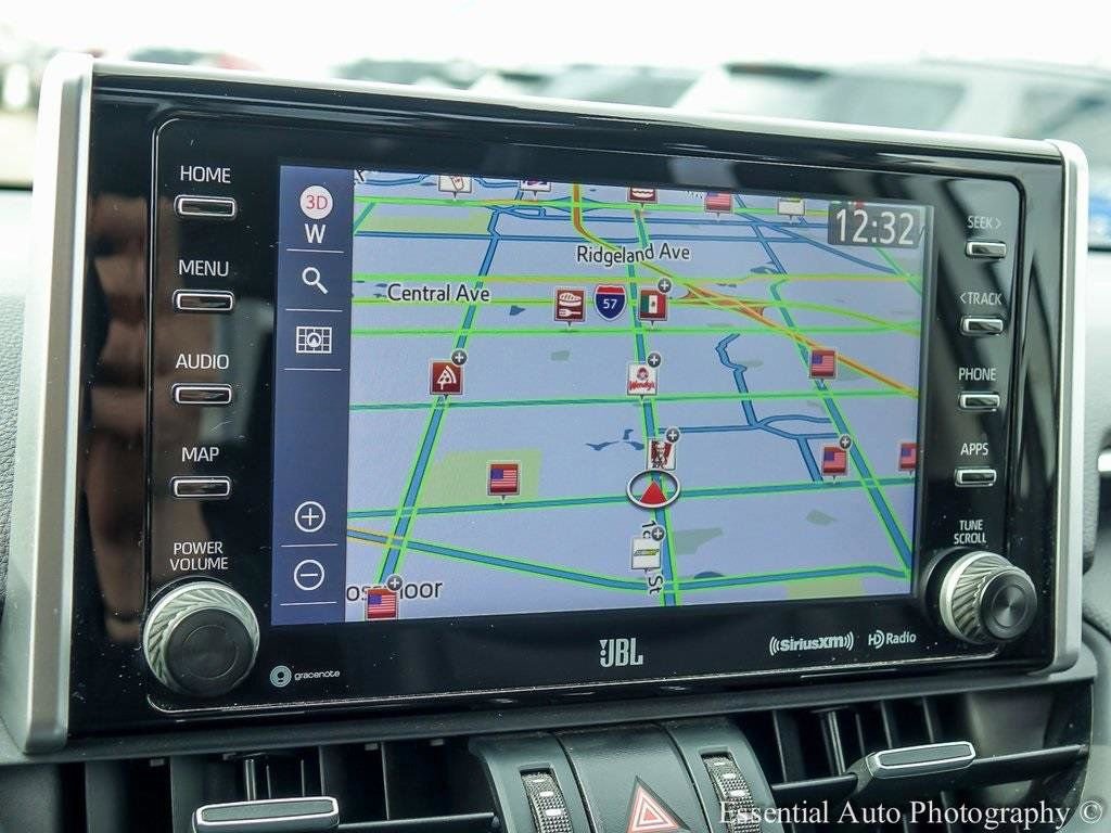 Used 2021 Toyota RAV4 Limited AWD/4WD image 17