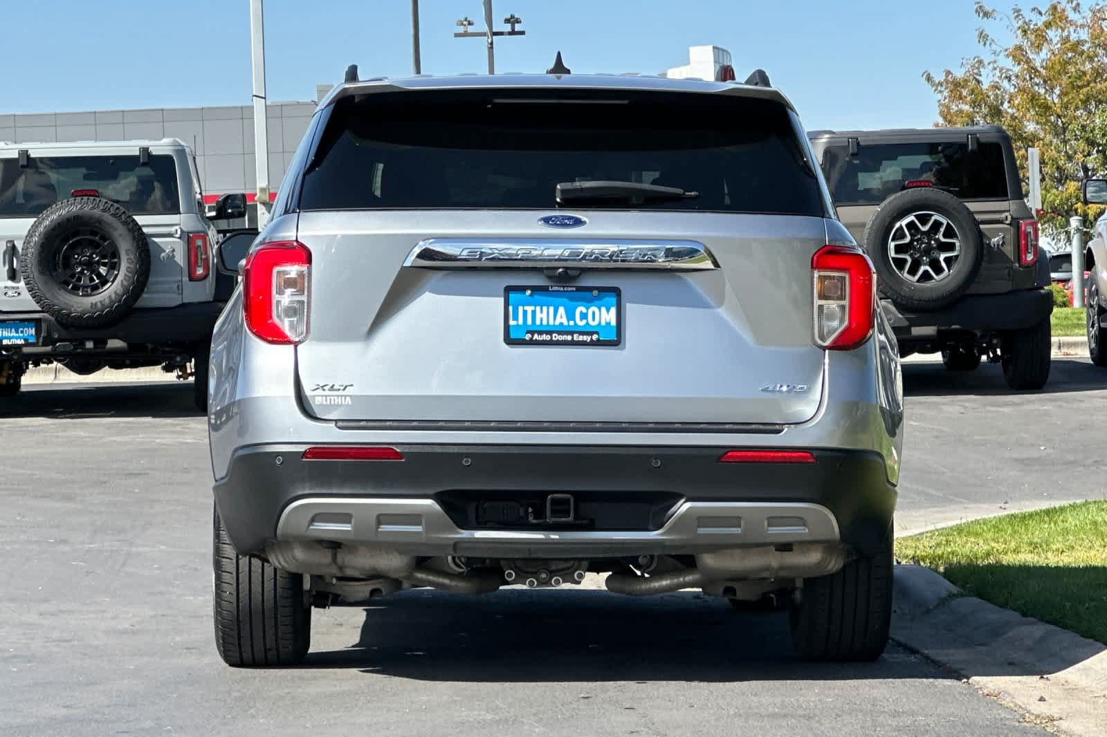 Certified 2023 Ford Explorer XLT w/ Equipment Group 202A AWD/4WD image 7