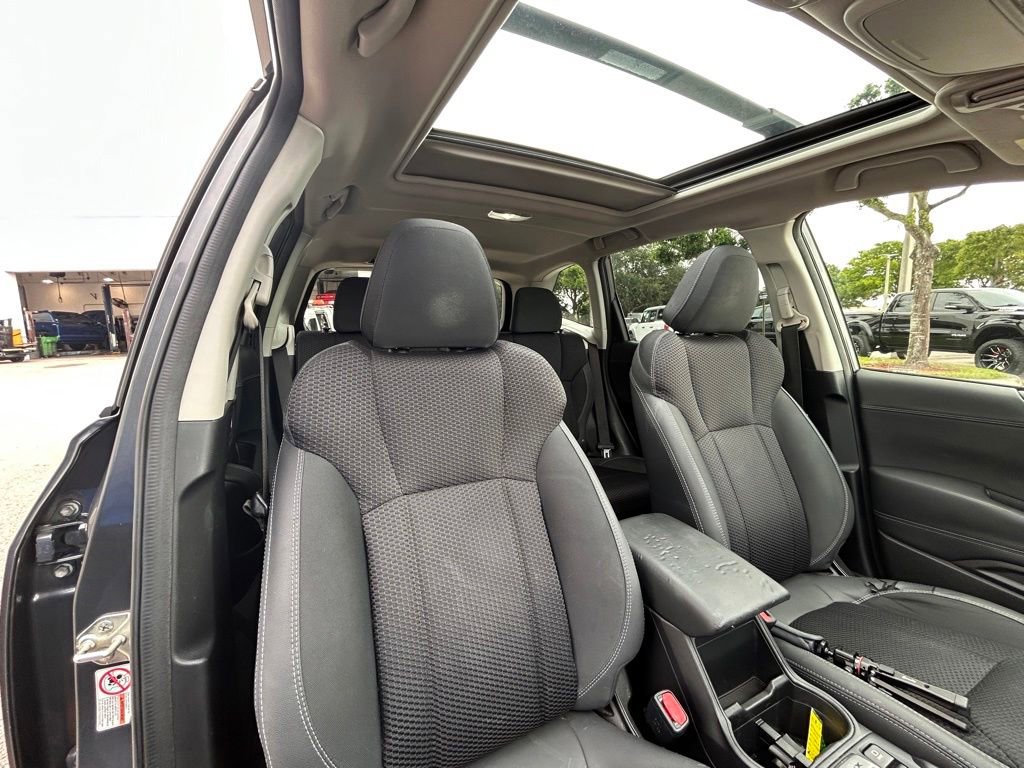 Used 2020 Subaru Forester Premium AWD/4WD image 30