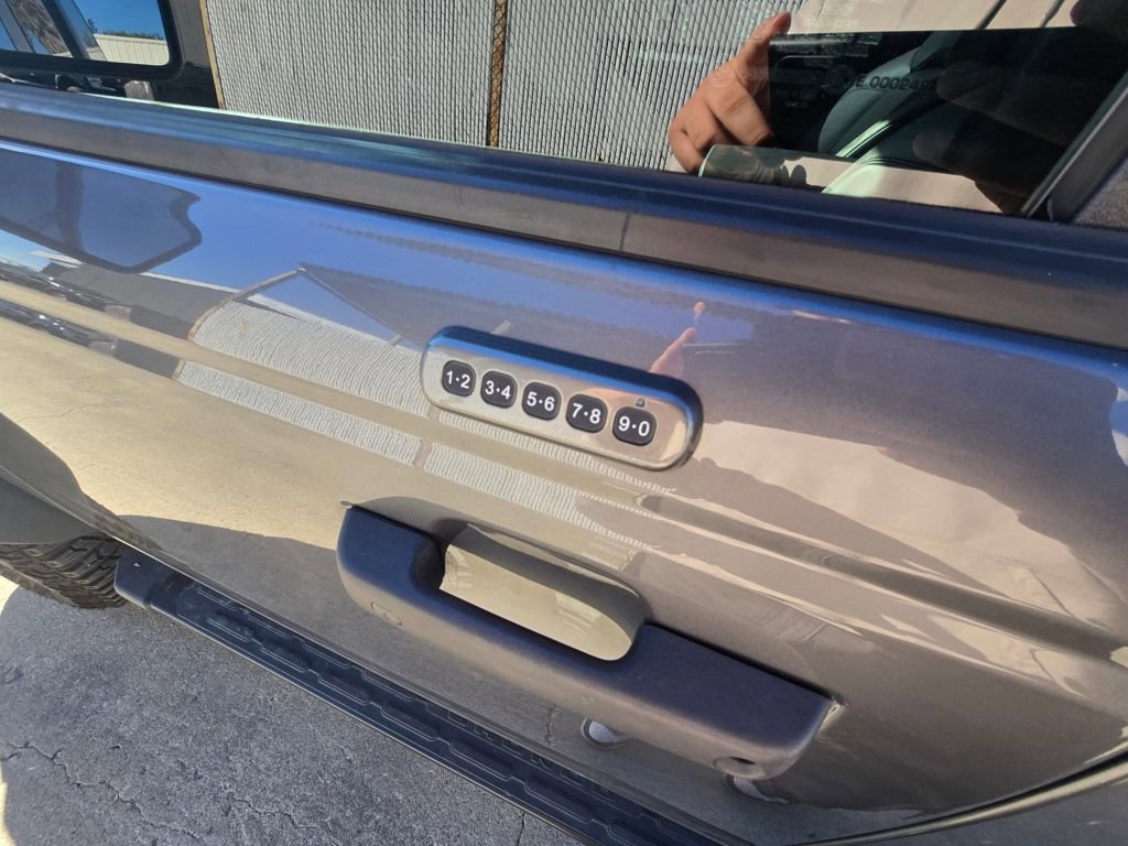 Certified 2023 Ford Bronco Wildtrak image 23