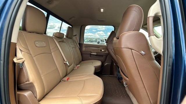 Used 2022 RAM 2500 Limited AWD/4WD image 13