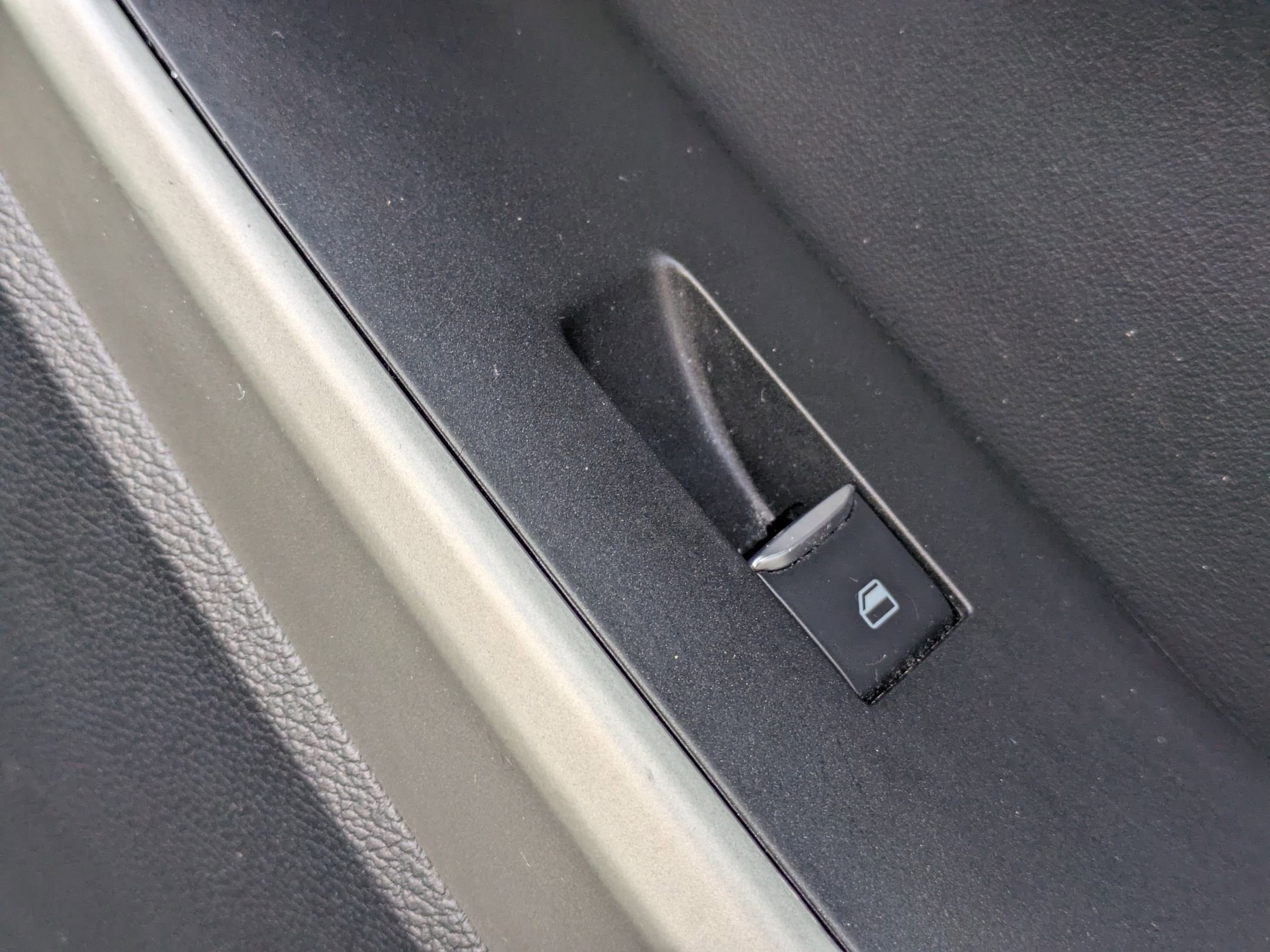 Certified 2021 Ford Explorer XLT image 36