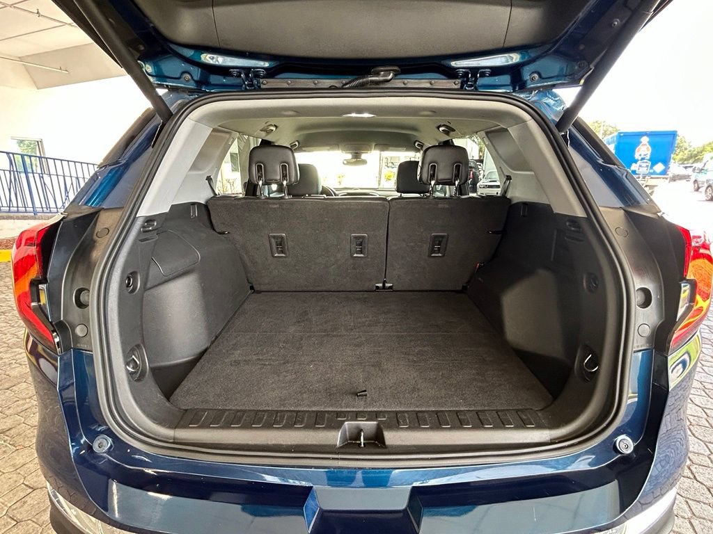 Used 2020 GMC Terrain SLT w/ Preferred Package FWD image 33