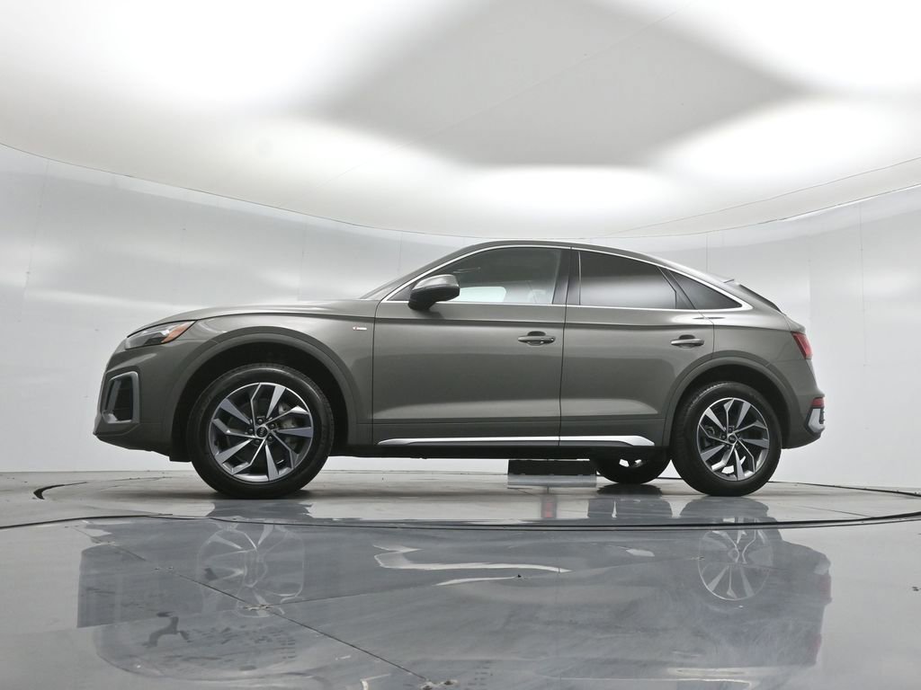 Used 2023 Audi Q5 2.0T Premium w/ Convenience Package image 25
