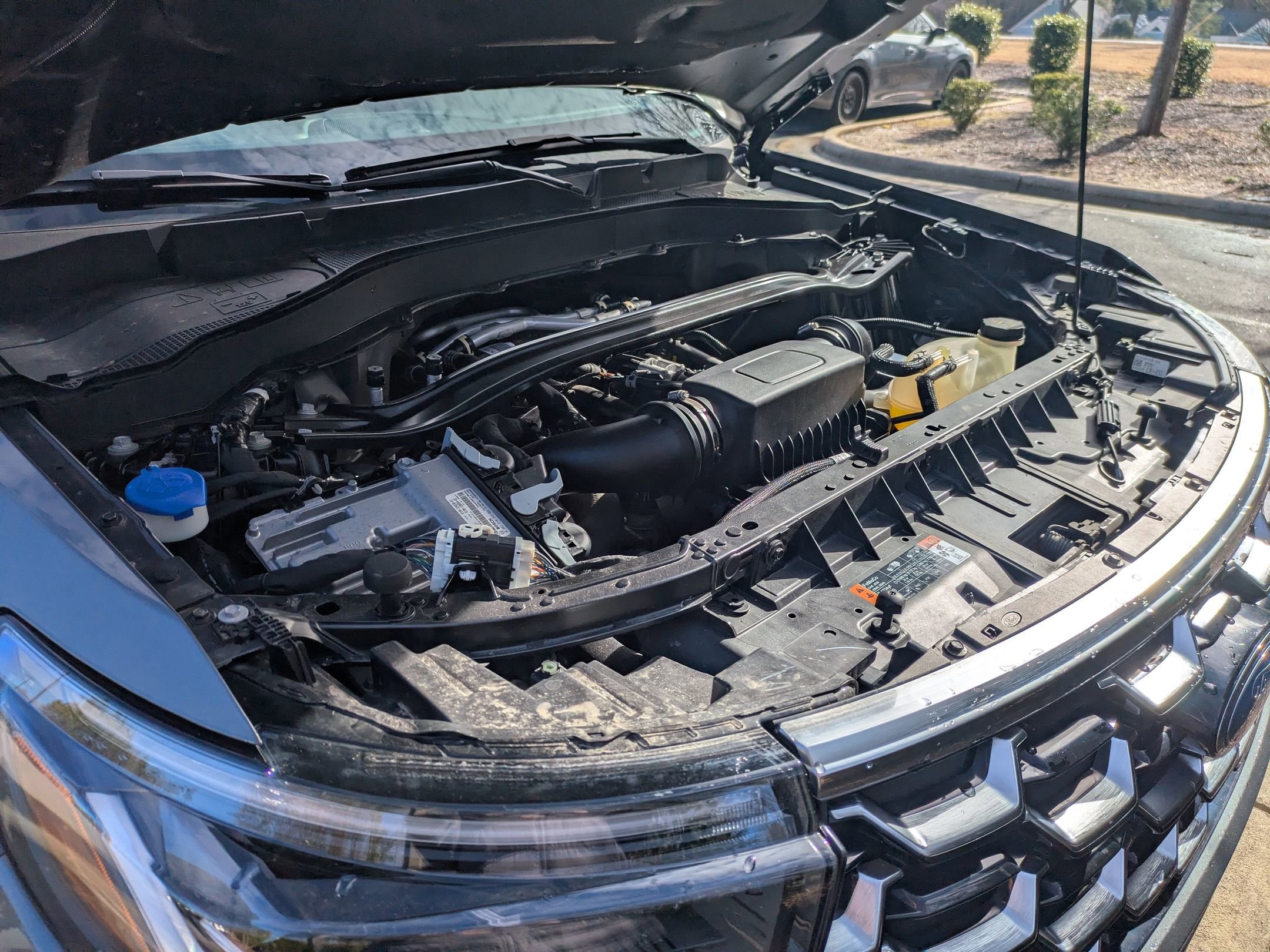 Certified 2025 Ford Explorer Platinum w/ Ultimate Package image 44