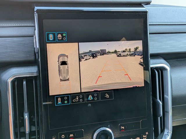 Used 2024 GMC Acadia Elevation FWD image 15