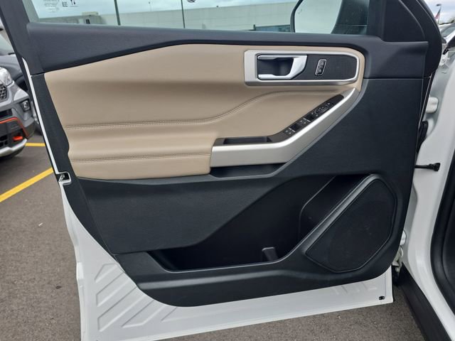 Certified 2023 Ford Explorer XLT AWD/4WD image 10