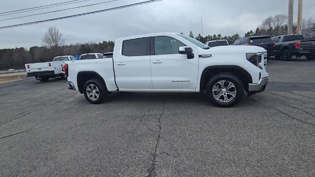 Used 2022 GMC Sierra 1500 SLE image 20
