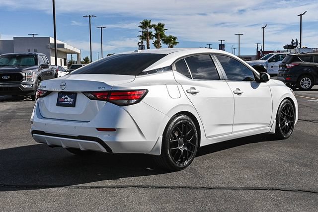 Used 2021 Nissan Sentra SV FWD image 9