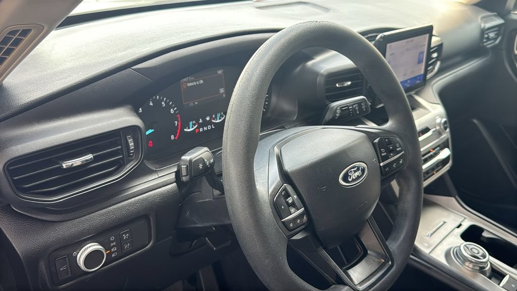 Certified 2021 Ford Explorer 2WD image 21
