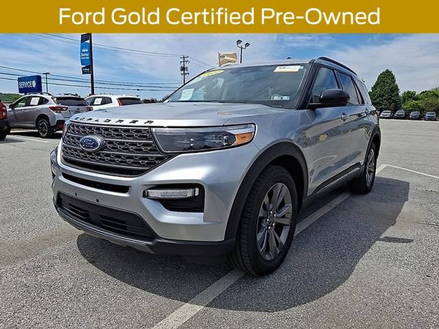 Certified 2022 Ford Explorer XLT w/ Equipment Group 202A AWD/4WD image 13
