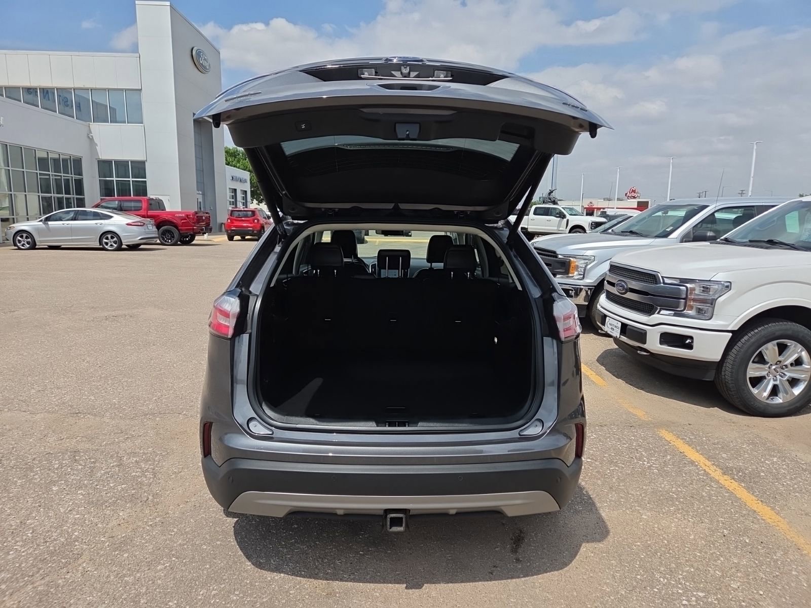 Certified 2022 Ford Edge SEL w/ Convenience Package AWD/4WD image 7
