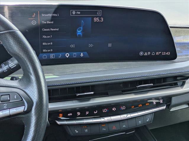 Used 2024 Cadillac XT4 Sport image 15