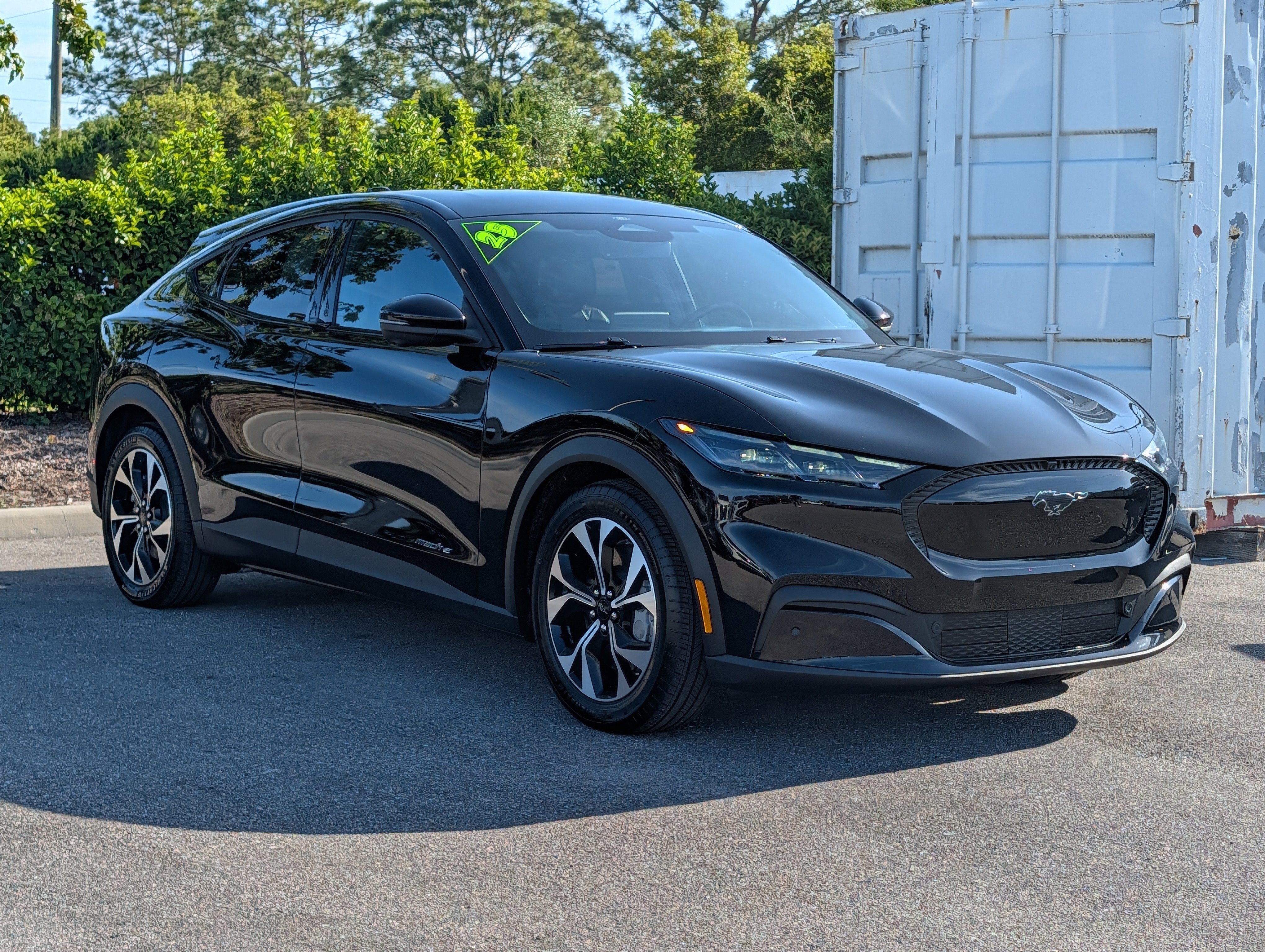 Certified 2025 Ford Mustang Mach-E Select RWD video 2