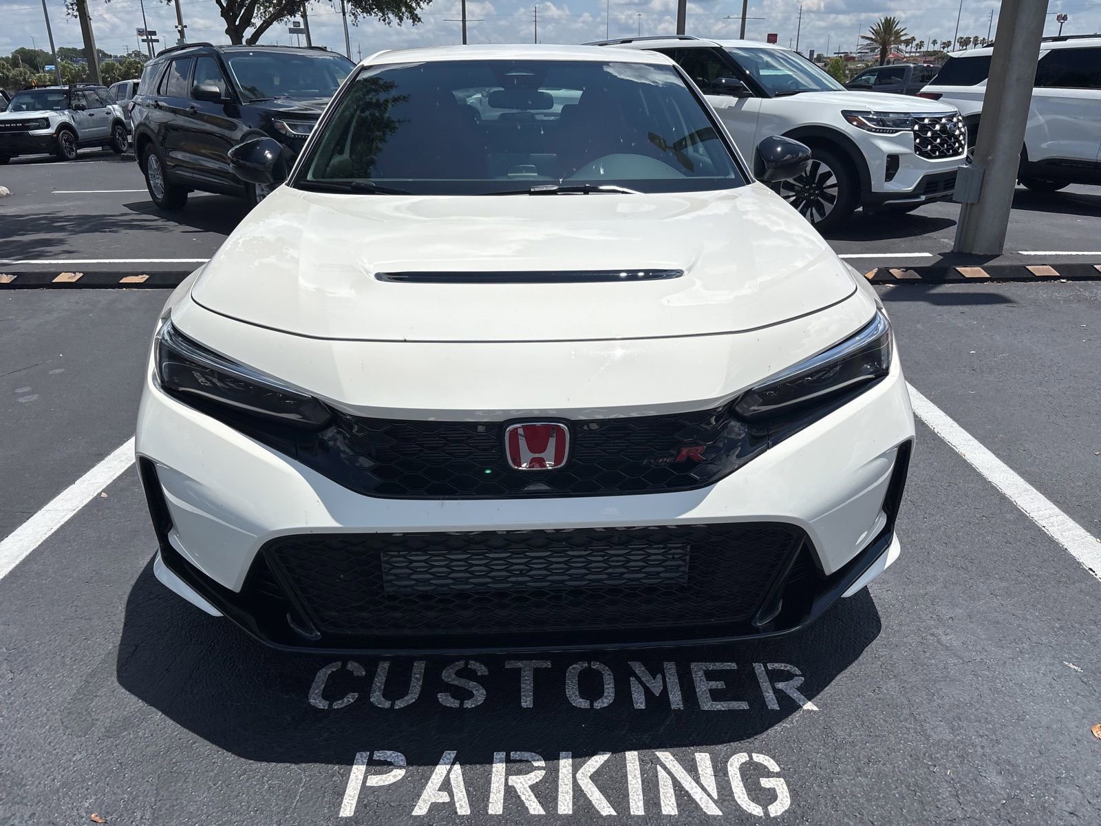 Used 2026 Honda Civic Type R image 1