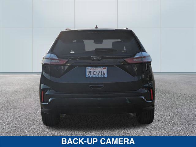 Certified 2022 Ford Edge SE w/ Black Appearance Package AWD/4WD image 4