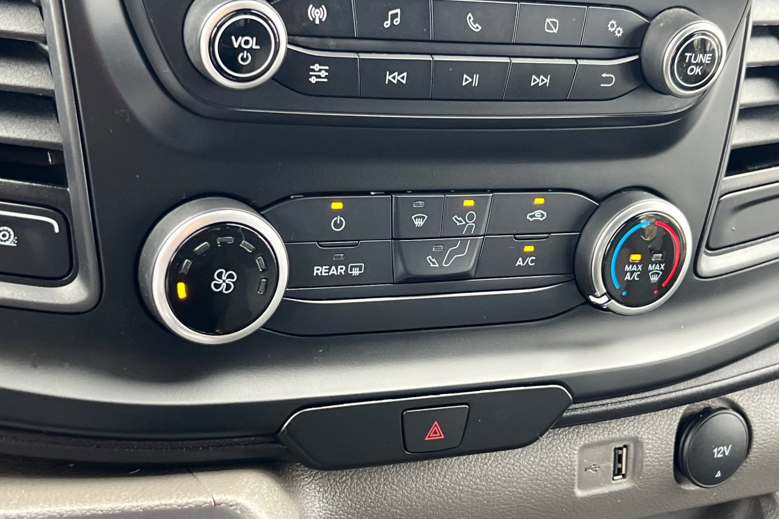 Certified 2023 Ford Transit 250 Low Roof w/ Exterior Upgrade Package image 20