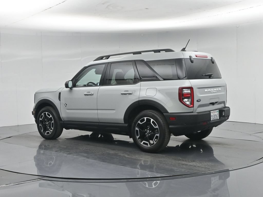 Certified 2023 Ford Bronco Sport Outer Banks w/ Tech Package AWD/4WD image 28