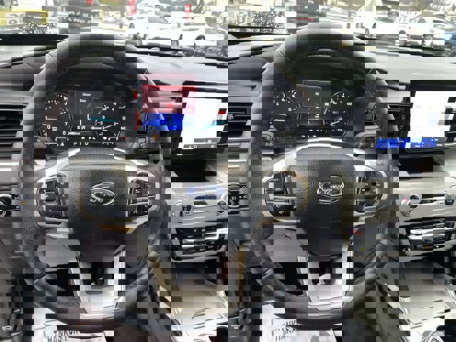 Certified 2023 Ford Explorer XLT w/ Equipment Group 202A image 7