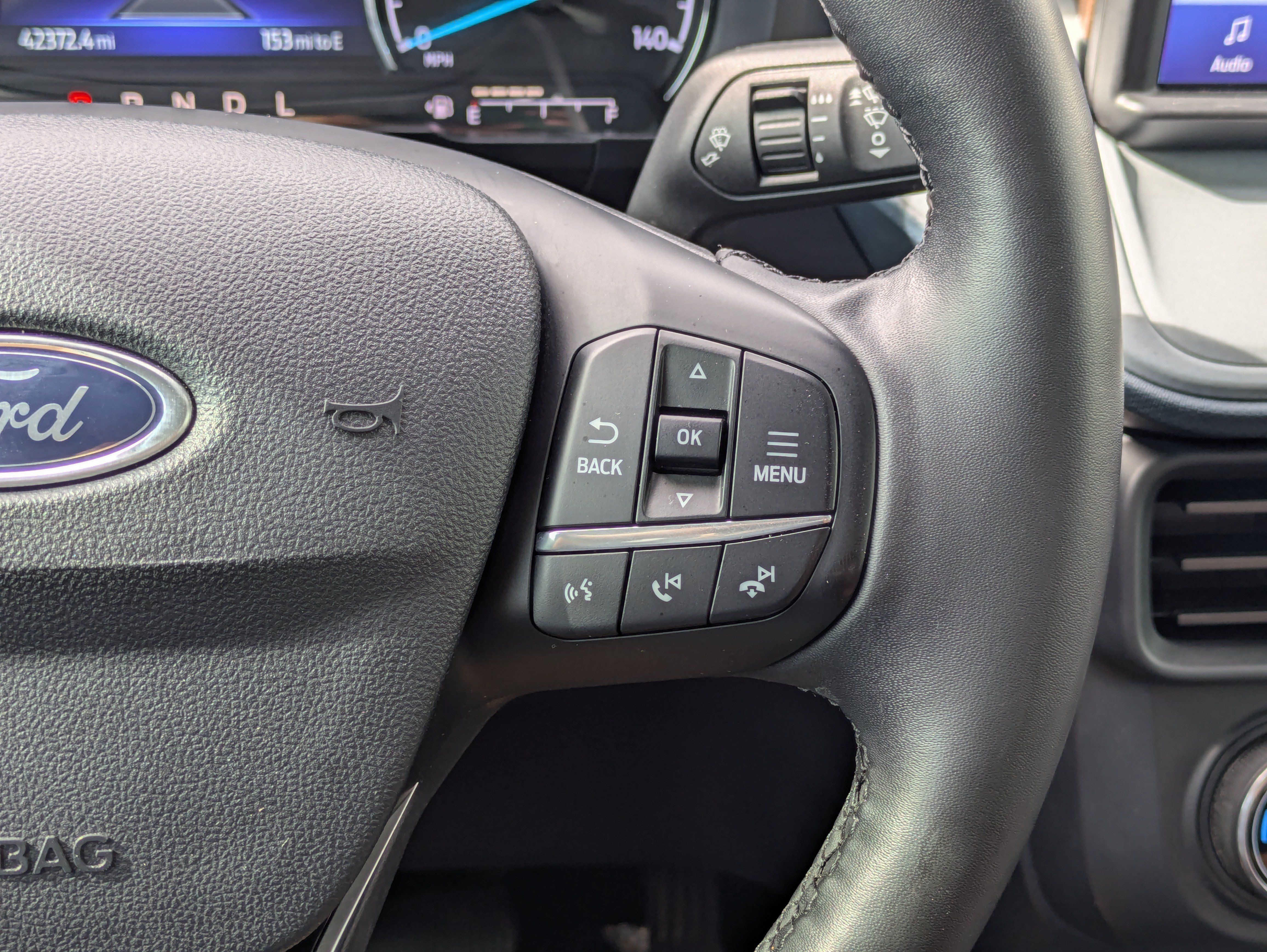Certified 2024 Ford Maverick Lariat FWD image 29