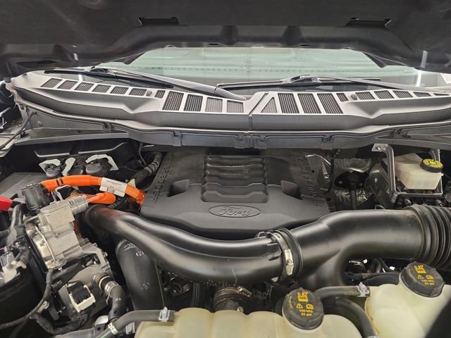 Certified 2022 Ford F150 XLT w/ Equipment Group 302A High image 39