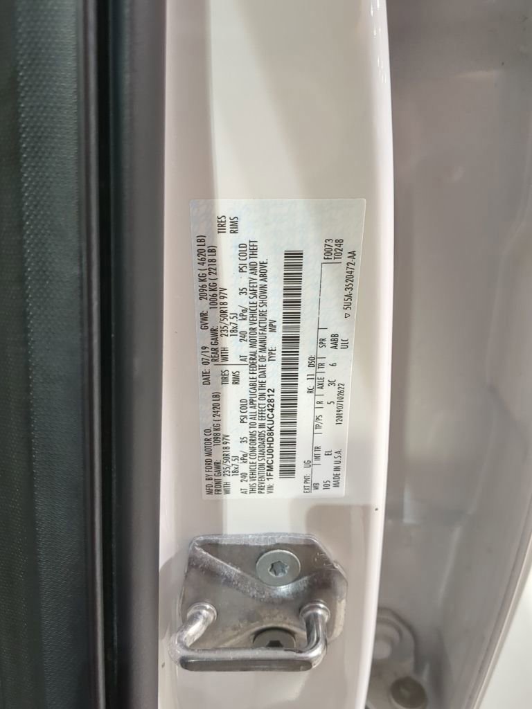 Certified 2019 Ford Escape SEL image 16