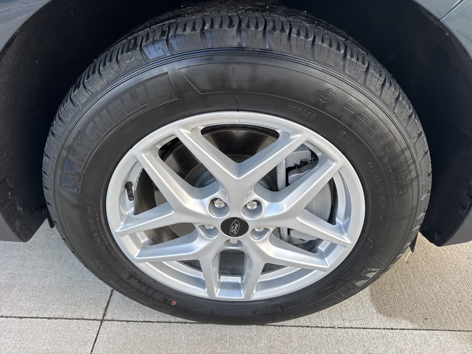 Certified 2024 Ford Edge SEL w/ Convenience Package image 21