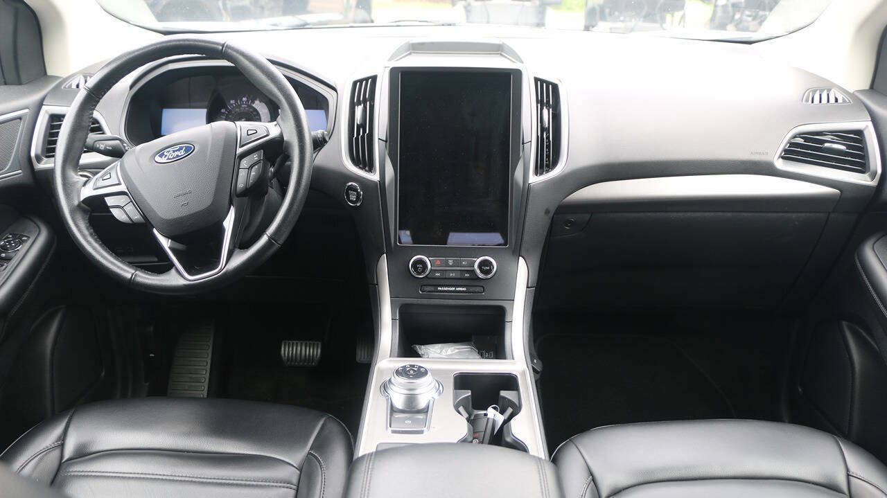 Certified 2024 Ford Edge SEL AWD/4WD image 14