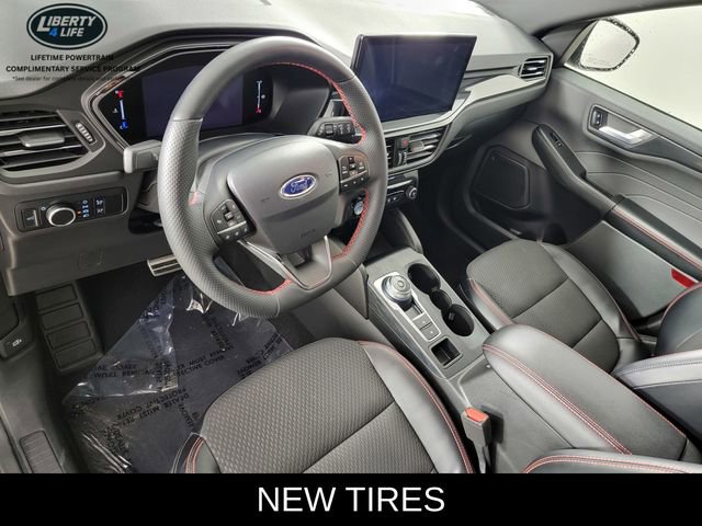 Certified 2023 Ford Escape ST-Line w/ Tech Pack #1 AWD/4WD image 12
