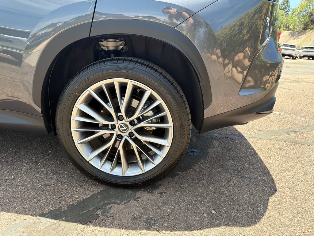 Used 2025 Lexus NX 350 AWD w/ Accessory Package (2T) image 36