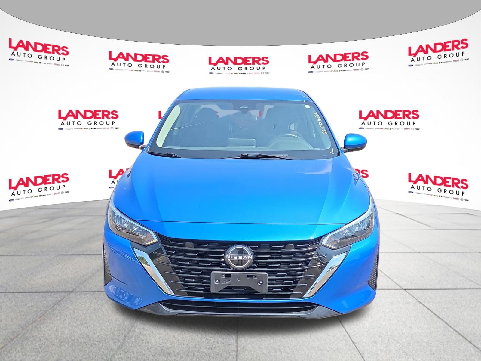 Used 2024 Nissan Sentra SV FWD image 8
