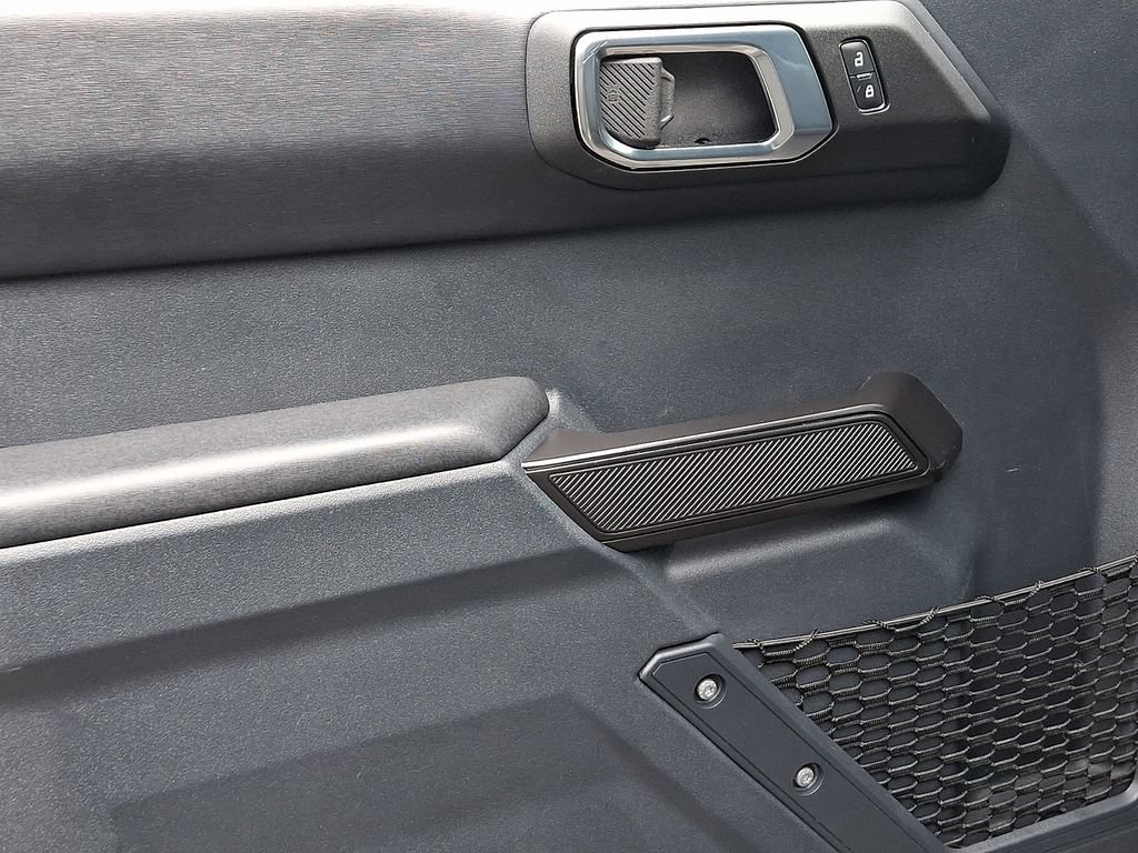 Certified 2025 Ford Bronco Badlands AWD/4WD image 13