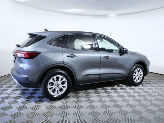 Certified 2025 Ford Escape Active image 4