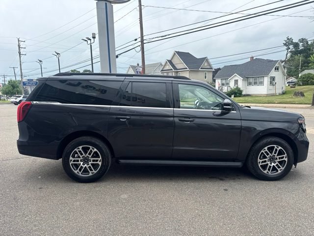 Certified 2025 Ford Expedition Max Active AWD/4WD image 5