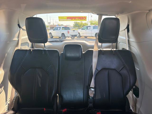 Used 2024 Chrysler Pacifica Touring-L FWD image 36