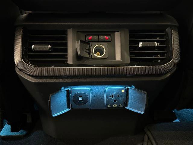 Certified 2024 Ford F150 Lightning Platinum image 33