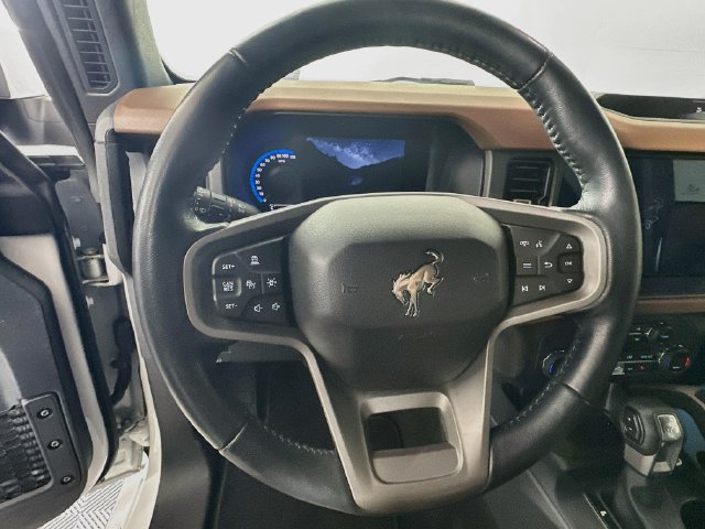 Certified 2024 Ford Bronco Outer Banks AWD/4WD image 16