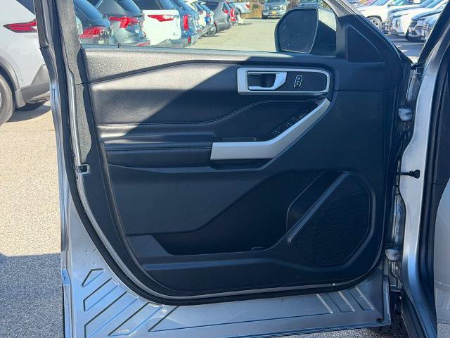 Certified 2023 Ford Explorer XLT AWD/4WD image 13
